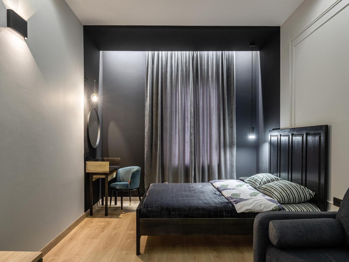 Modern Apartment Lviv Dış mekan fotoğraf